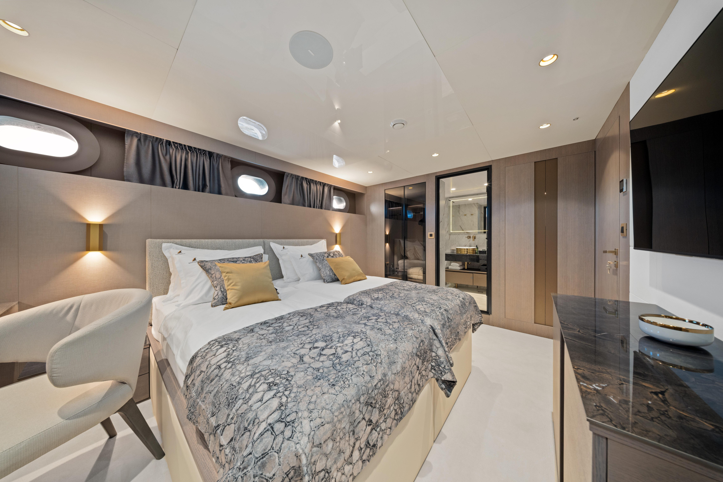Luxury Sailing Yacht — photo 45