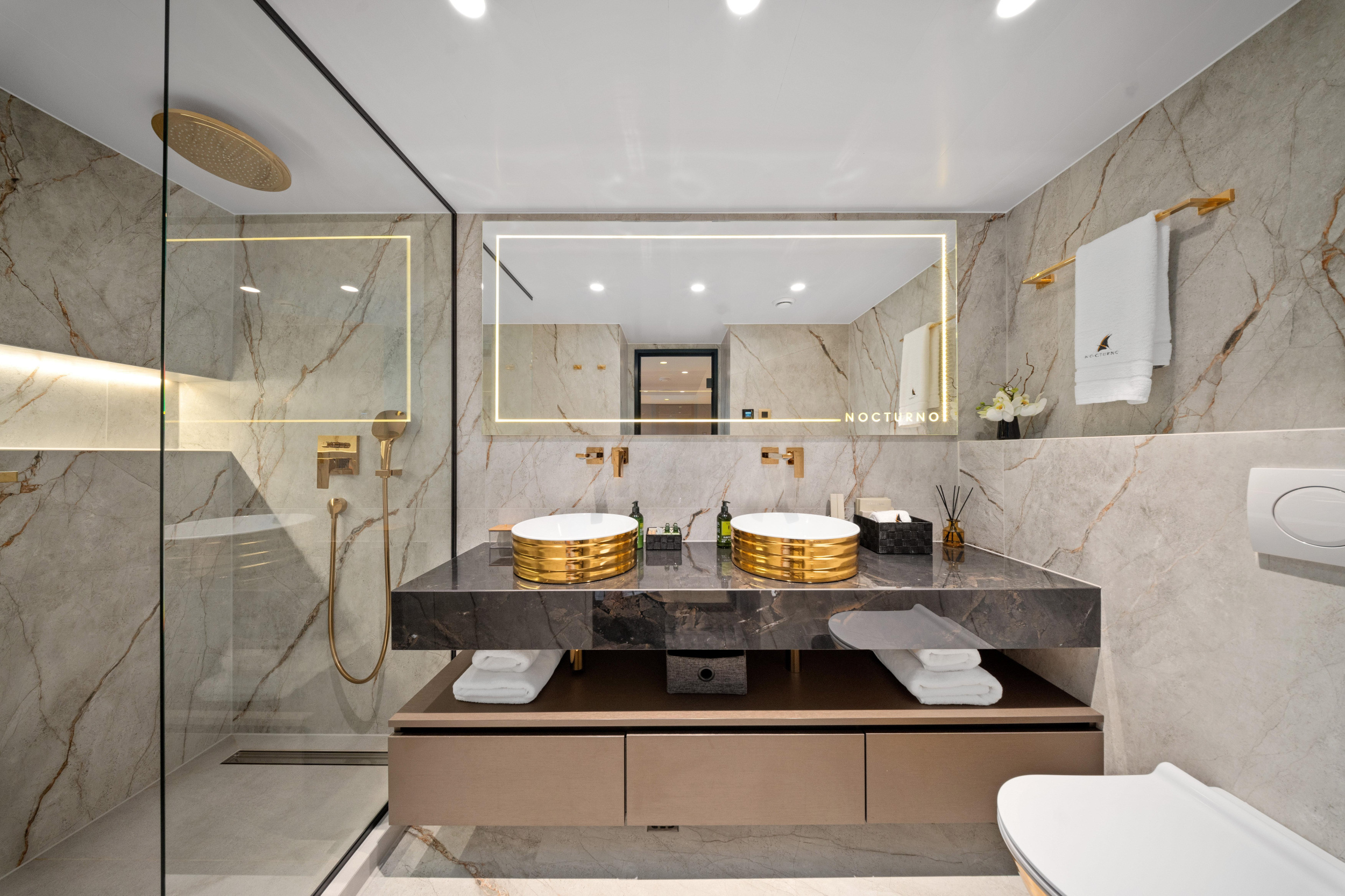 Luxury Sailing Yacht — photo 13