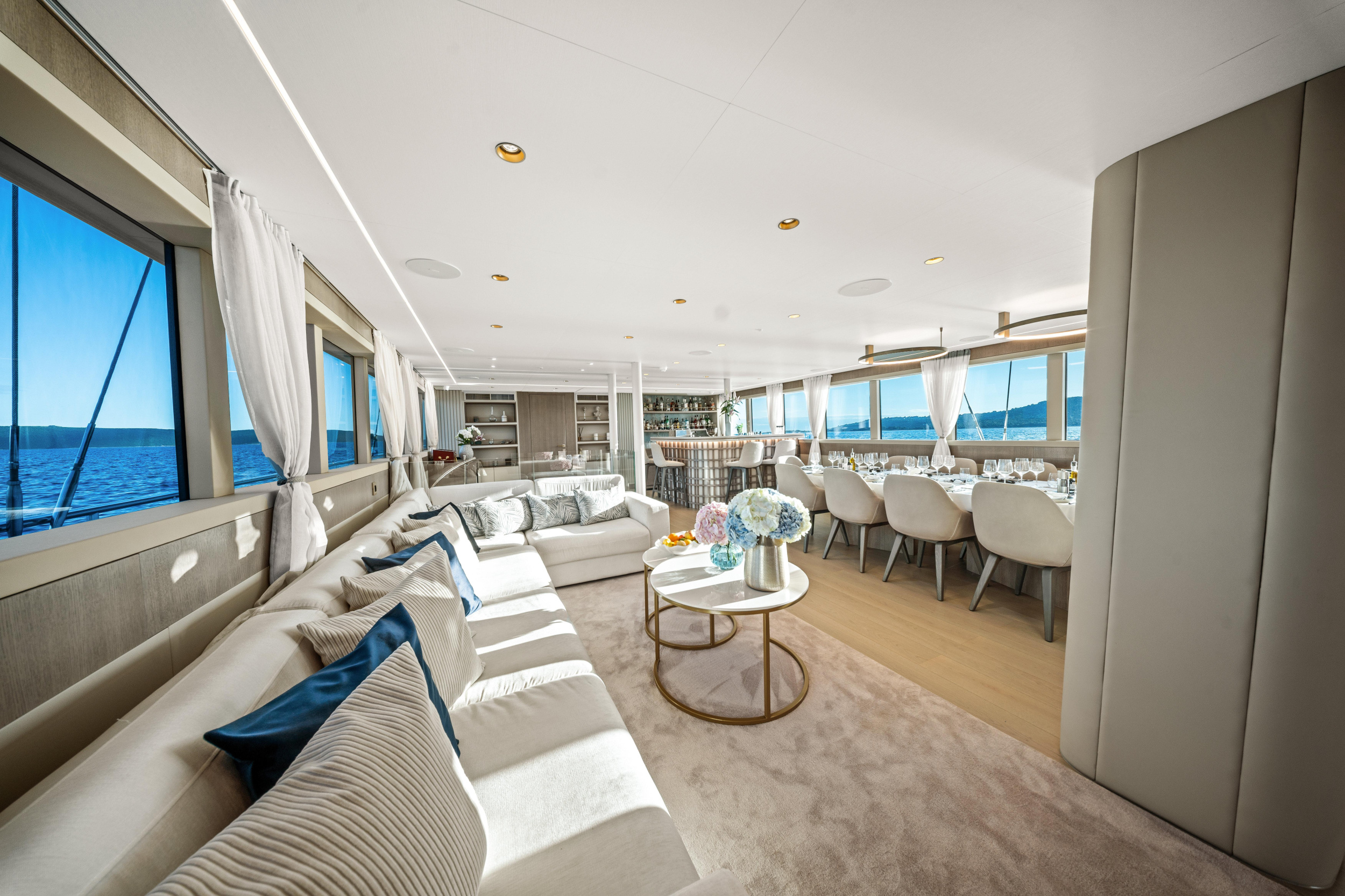 Luxury Sailing Yacht — photo 44