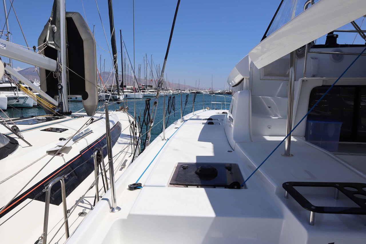 Lagoon 46 (6 cab.) — photo 4