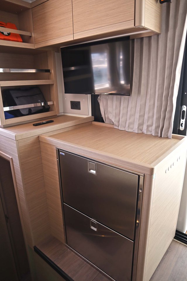 Lagoon 46 (6 cab.) — photo 20