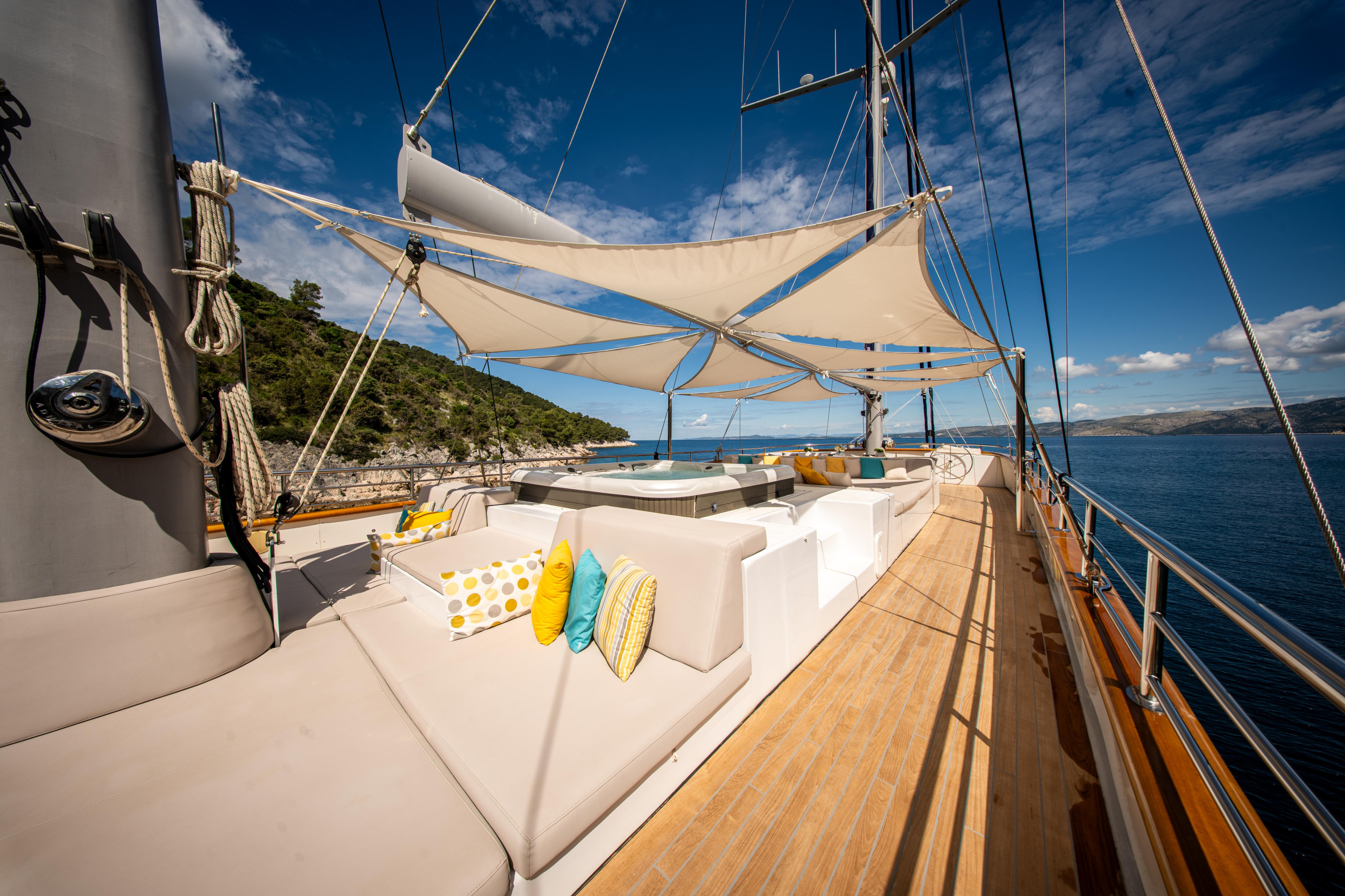 Luxury Sailing Yacht - Dalmatino — photo 49