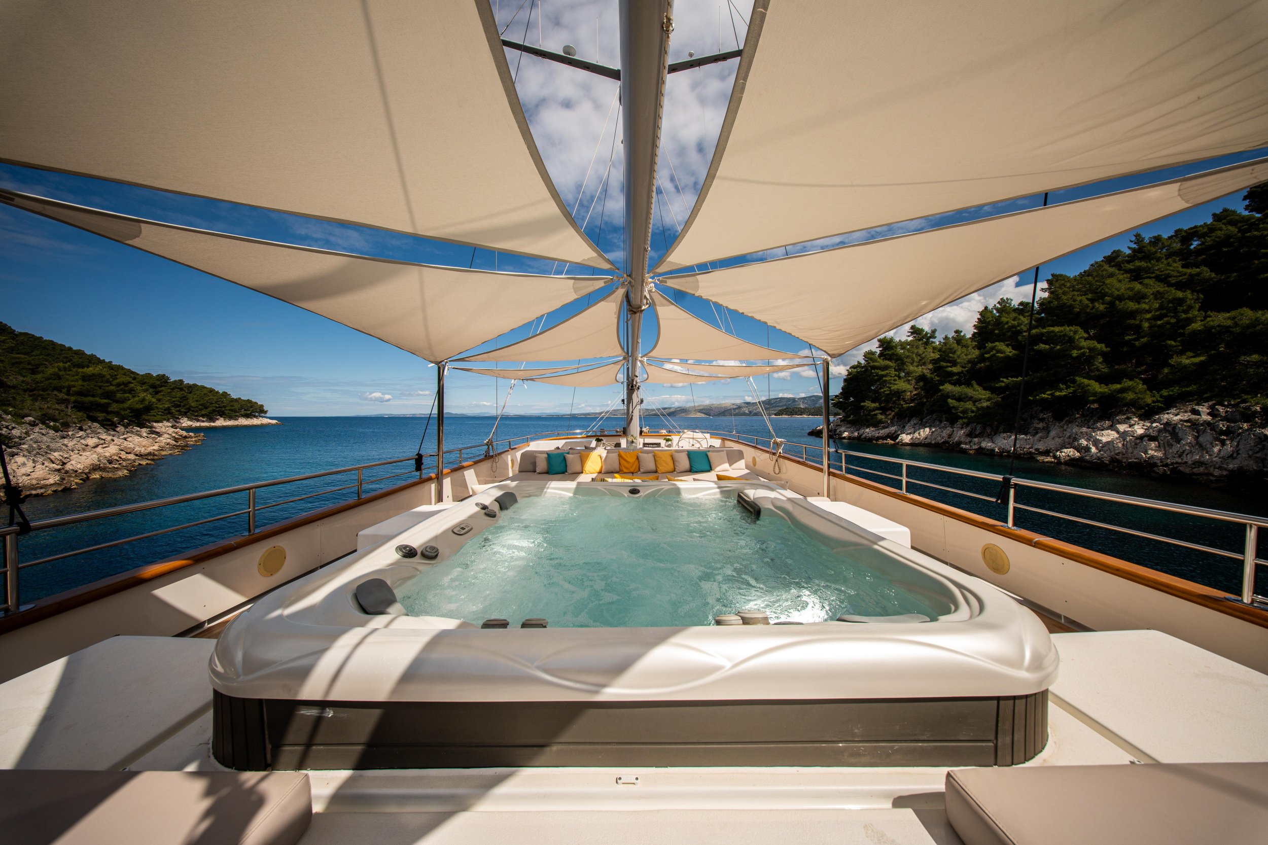 Luxury Sailing Yacht - Dalmatino — photo 68