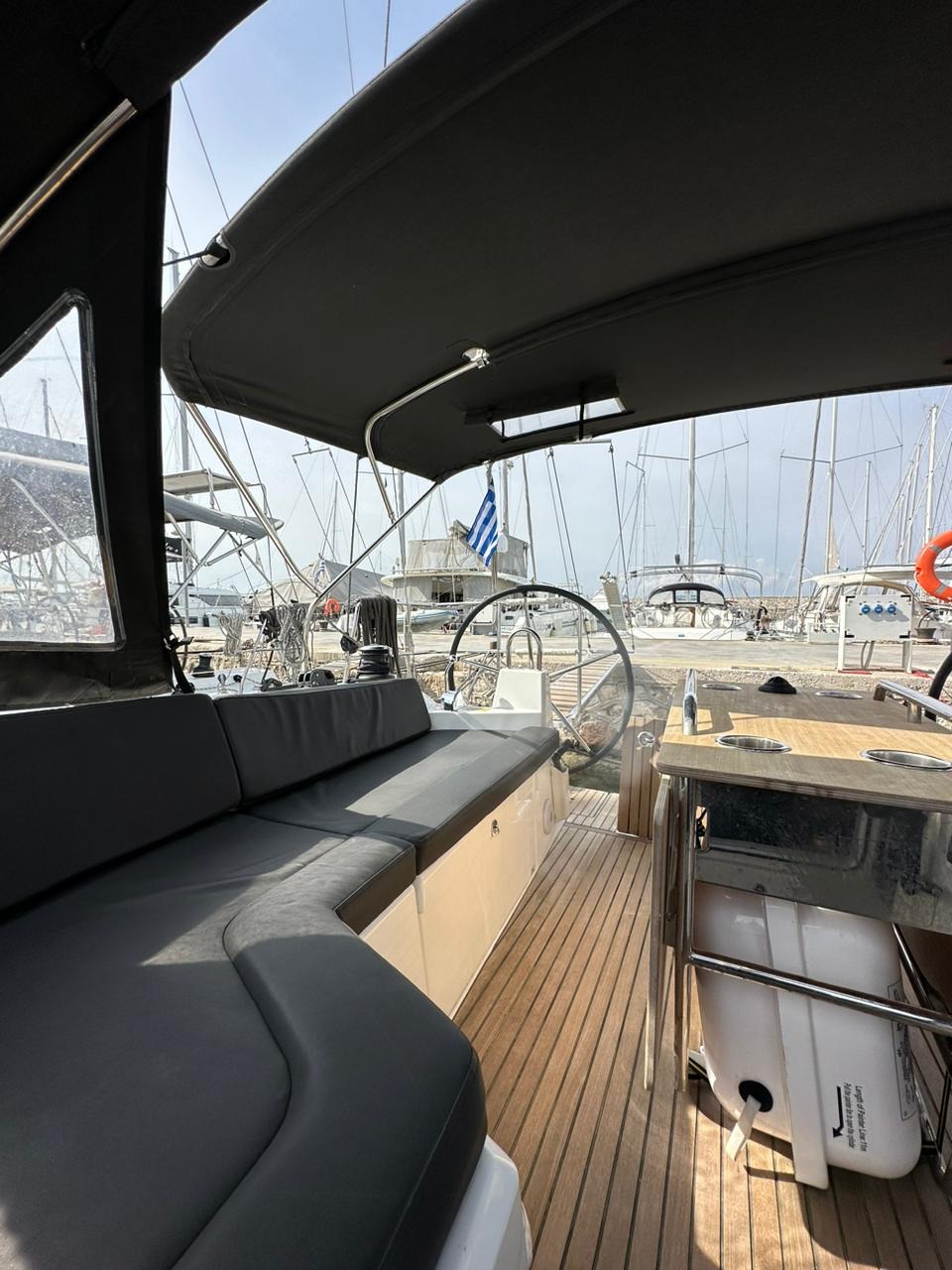 Oceanis 40.1 (4 cab.) — photo 14