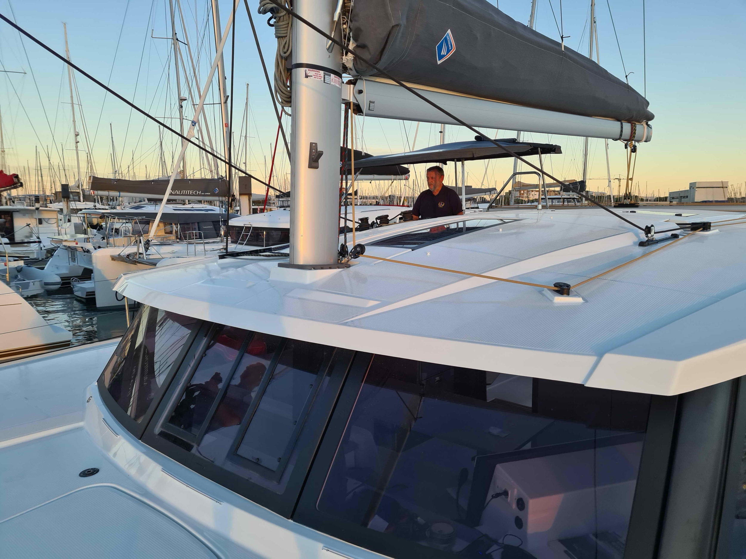 Lucia 40 (4 cab.) — photo 7