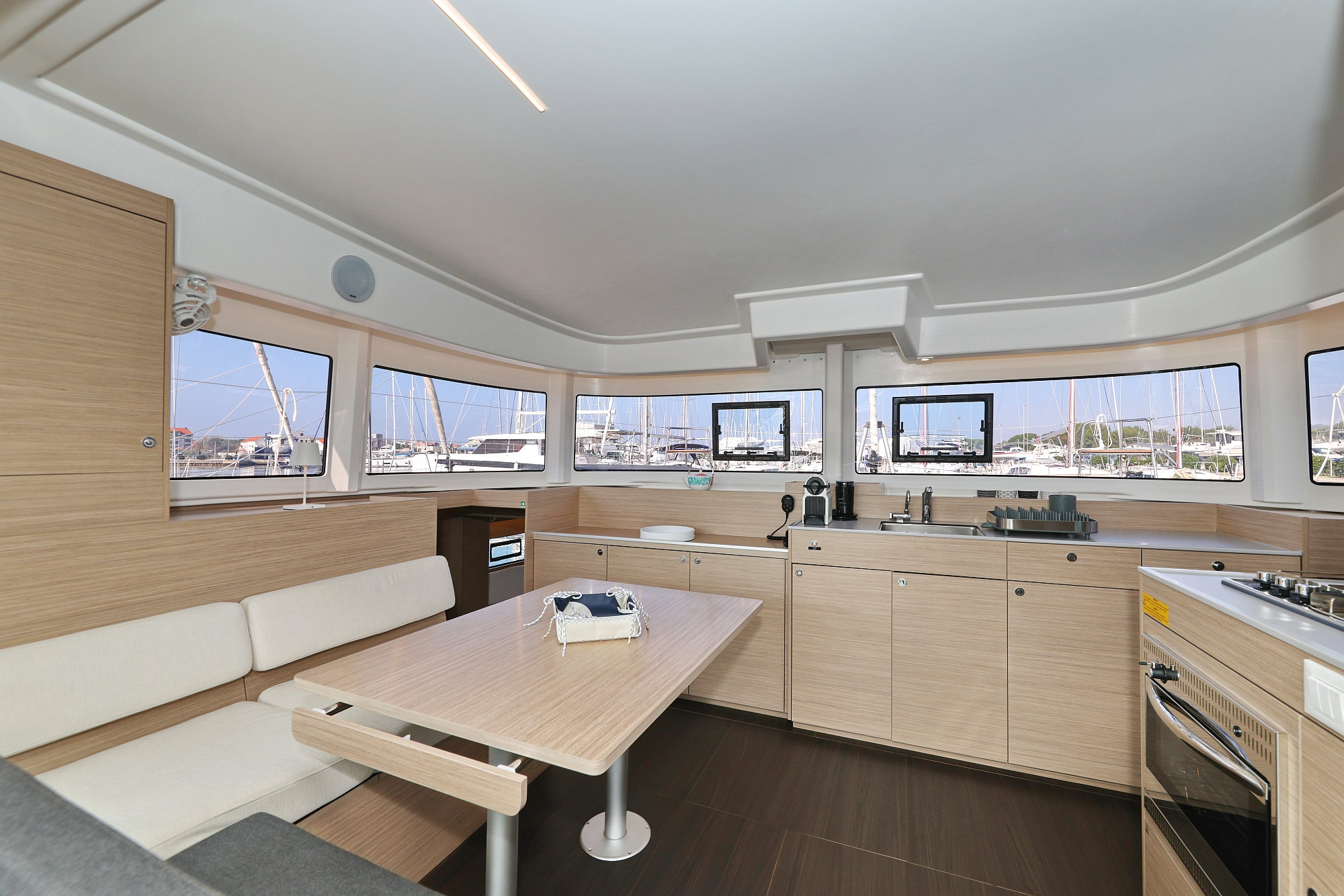 Lagoon 38 OWNER VERSION — photo 39