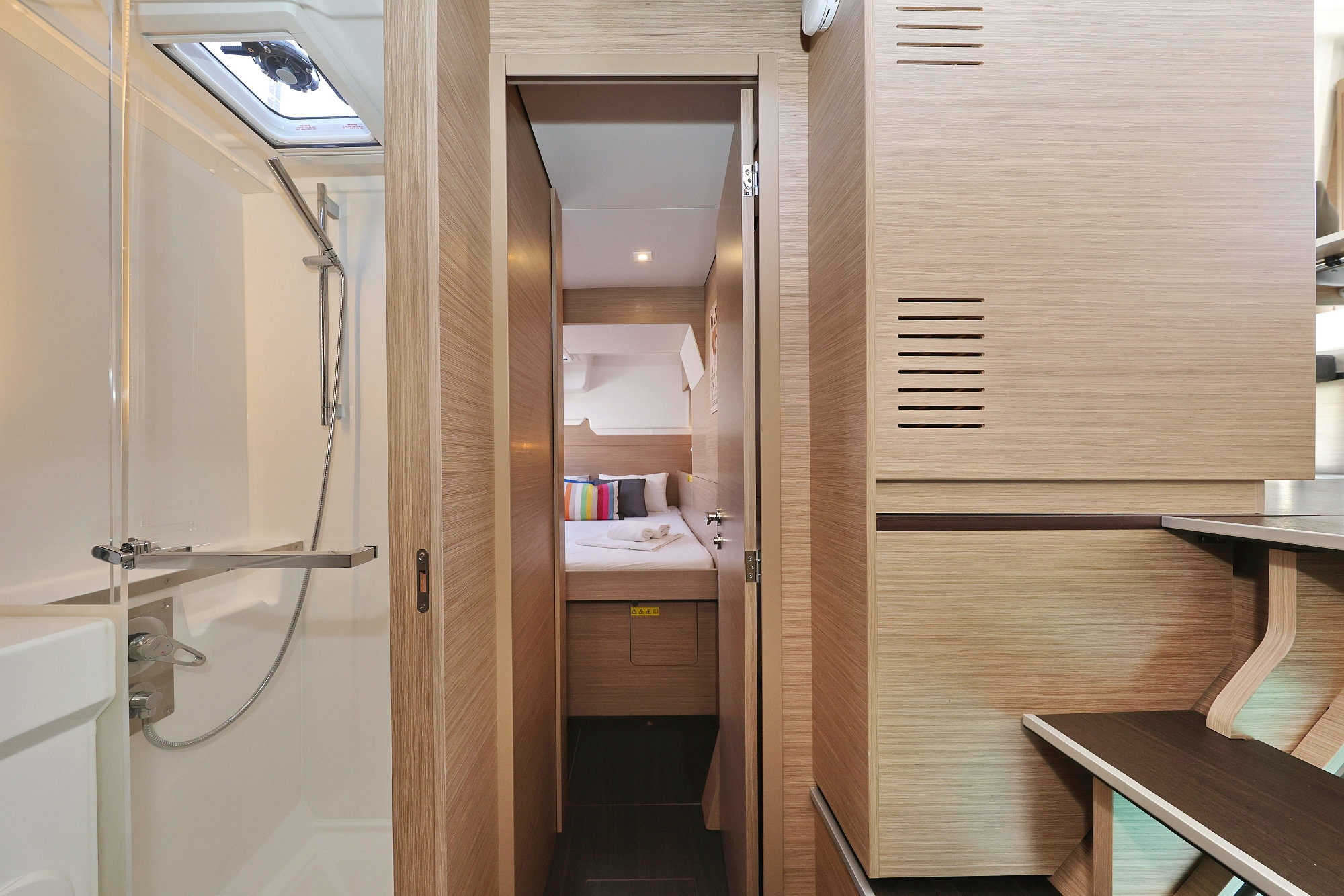 Lagoon 38 OWNER VERSION — photo 11
