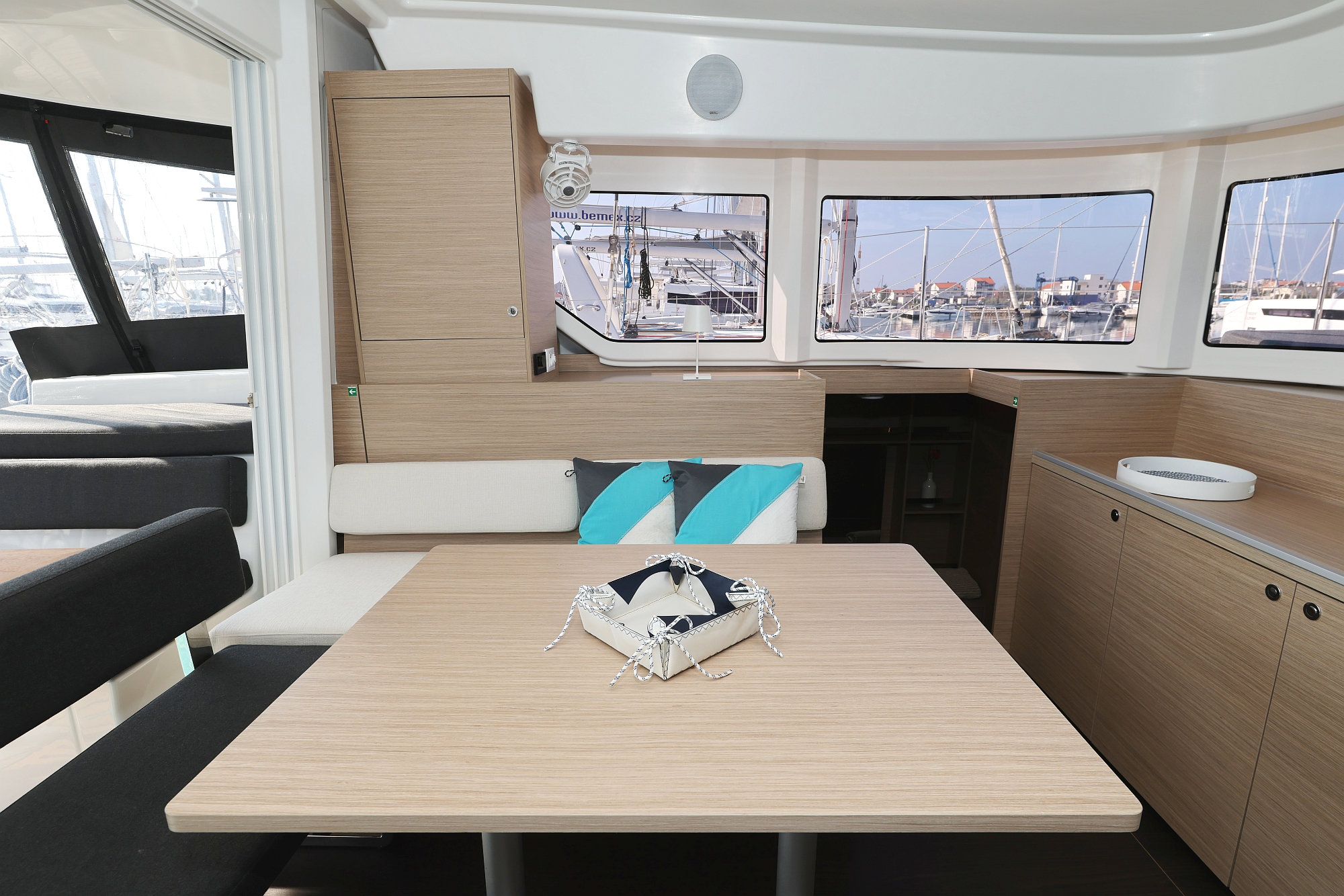 Lagoon 38 OWNER VERSION — photo 62