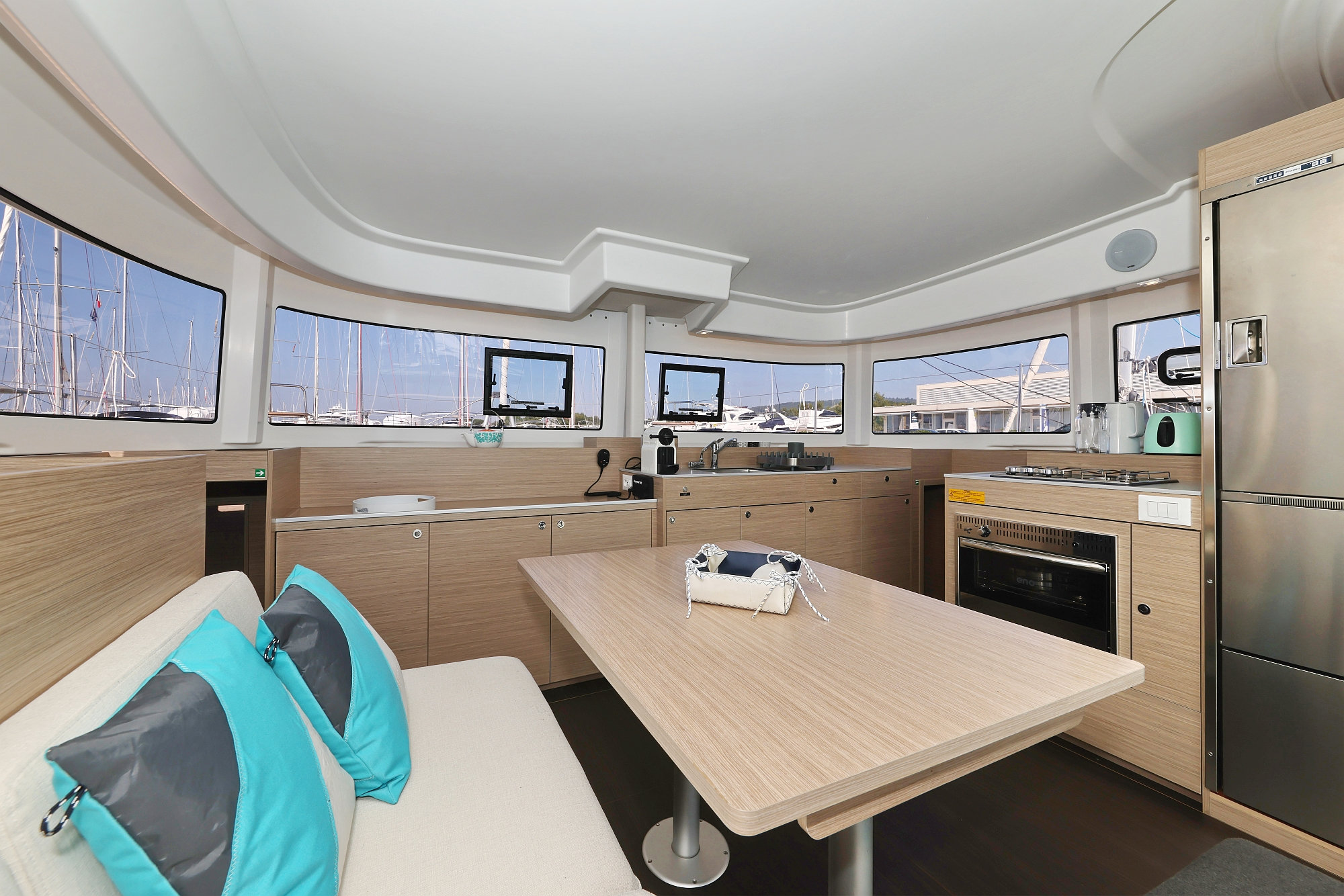 Lagoon 38 OWNER VERSION — photo 37