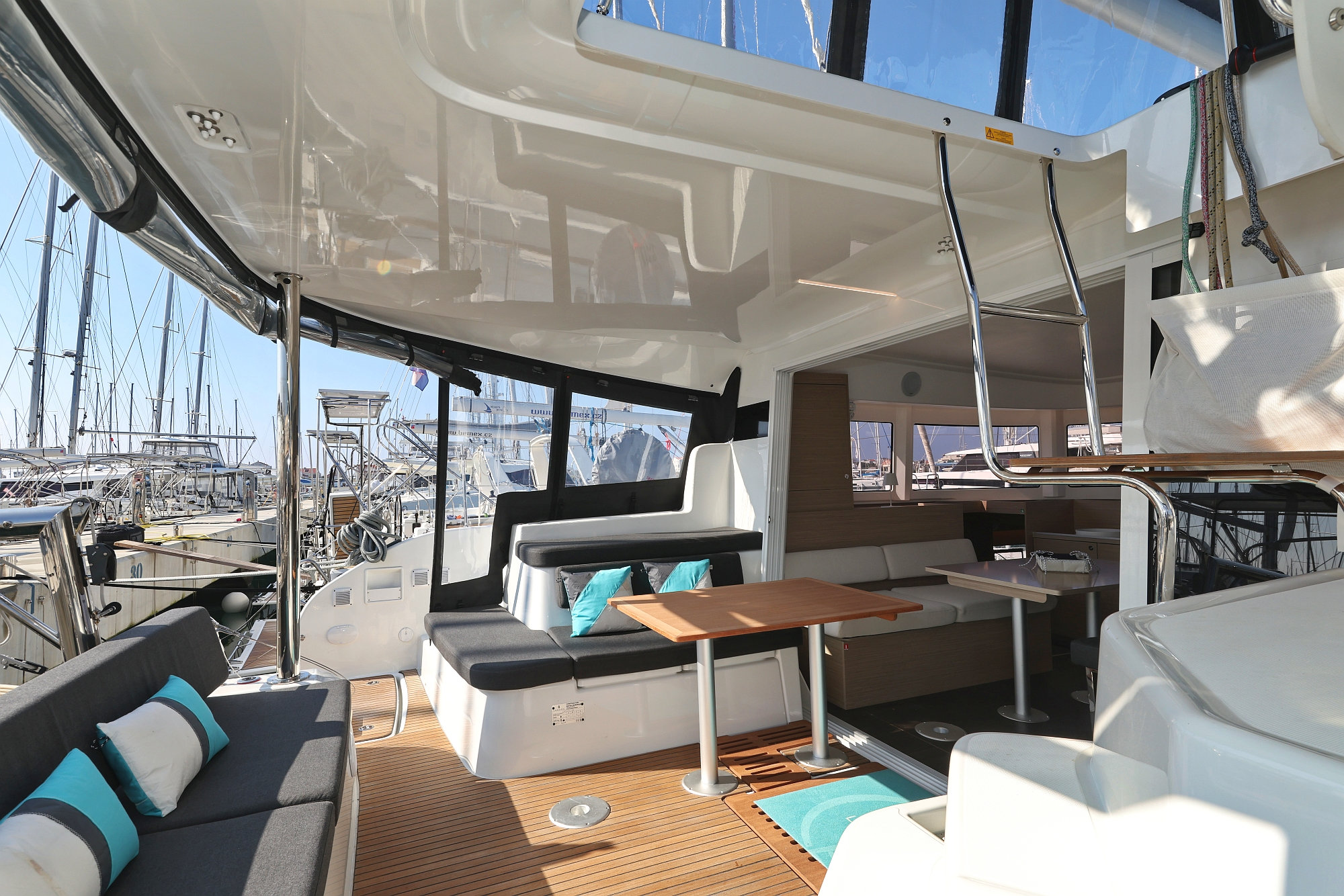 Lagoon 38 OWNER VERSION — photo 27