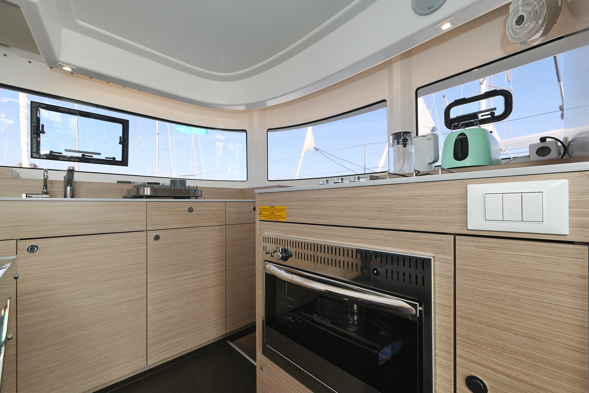 Lagoon 38 OWNER VERSION — photo 17