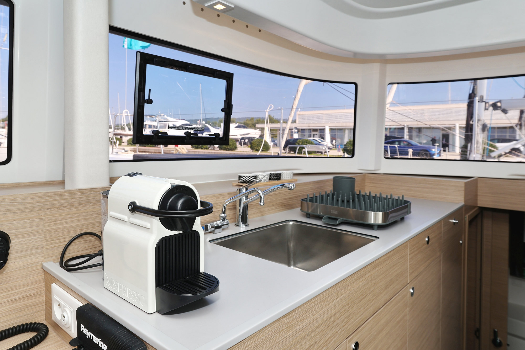 Lagoon 38 OWNER VERSION — photo 12