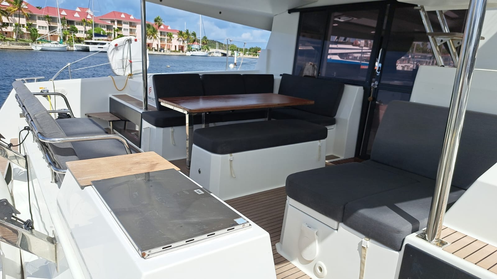 Astréa 42 (6 cab.) — photo 13