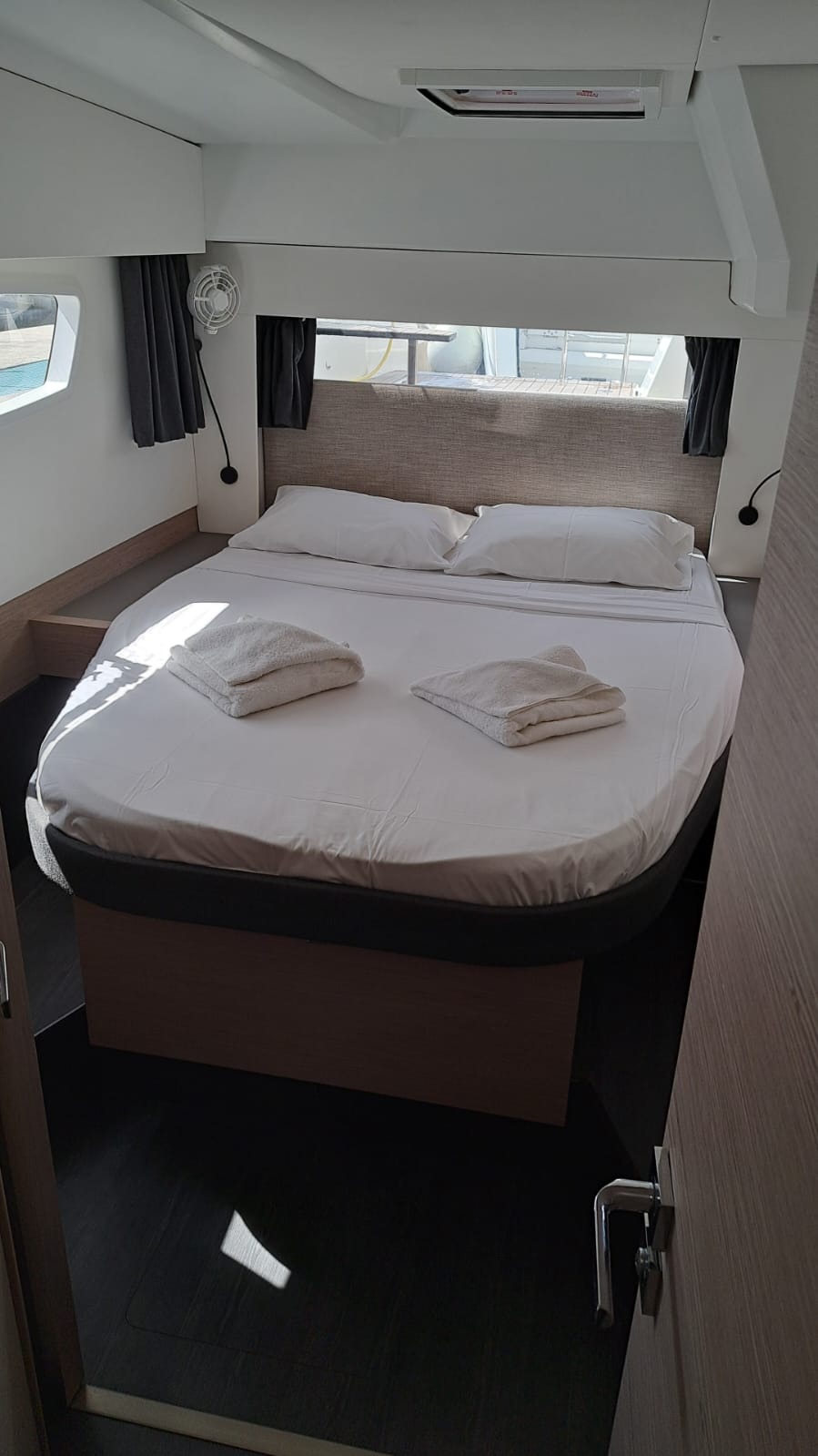 Astréa 42 (6 cab.) — photo 19