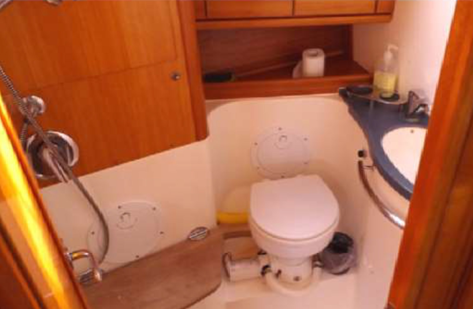 Bavaria 50 Cruiser (5 cab.) — photo 16
