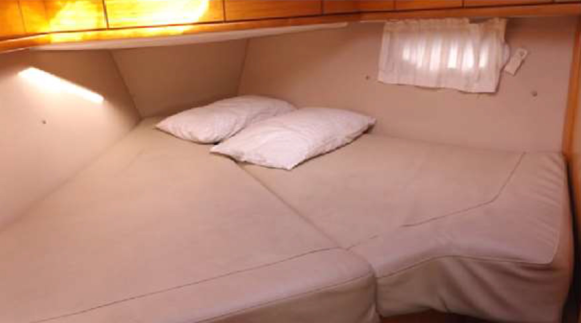 Bavaria 50 Cruiser (5 cab.) — photo 14
