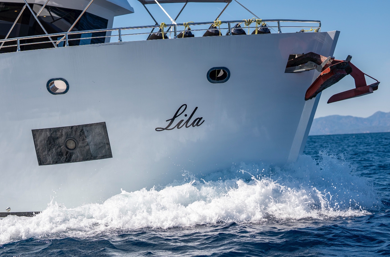 Motoryacht Lila Trawler — photo 22