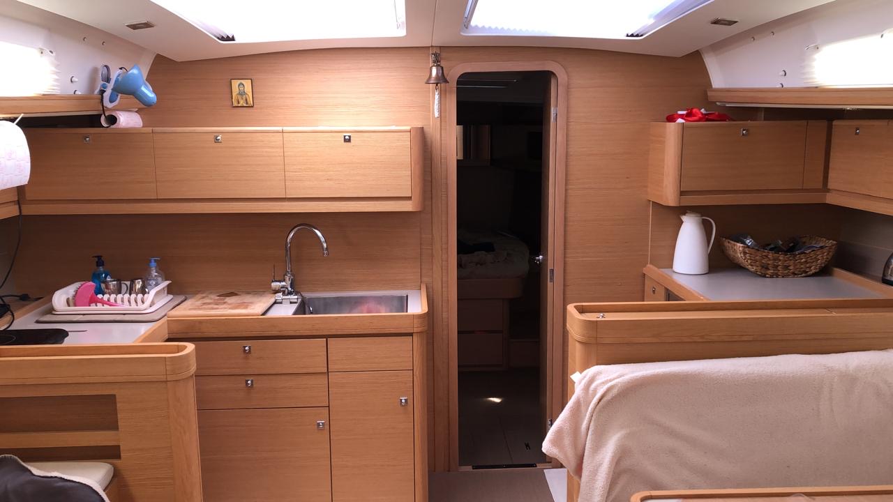 Dufour 460 Grand Large — photo 4