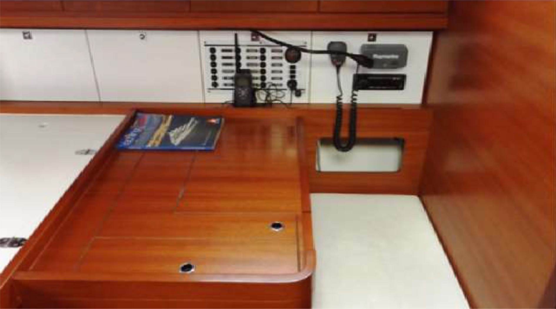 Dufour 450 GL (4 cab.) — photo 11