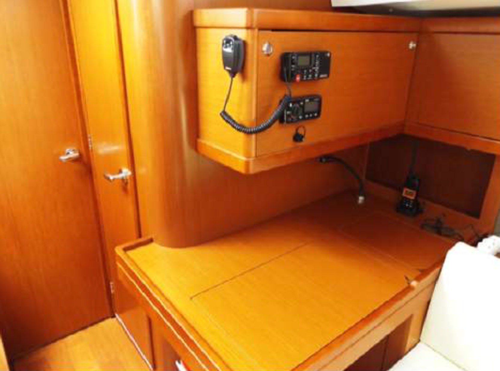 Oceanis 48 (5 cab.) — photo 12