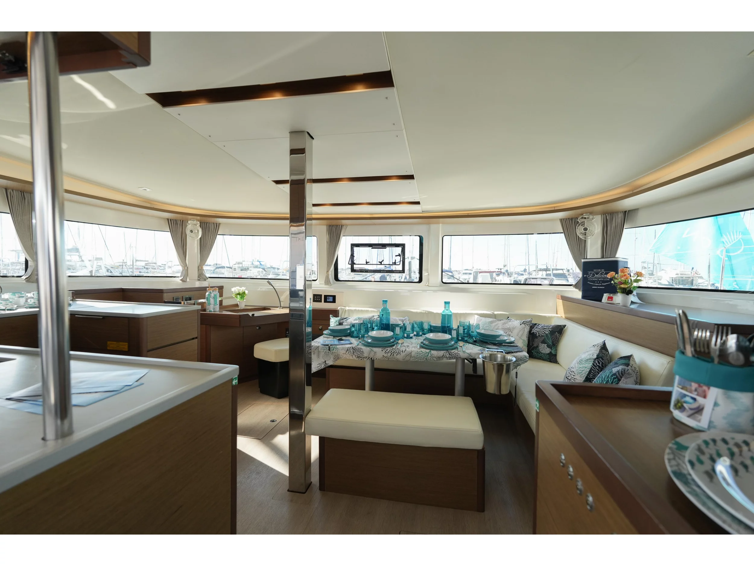 Lagoon 46 (Barone) Interior image - 22
