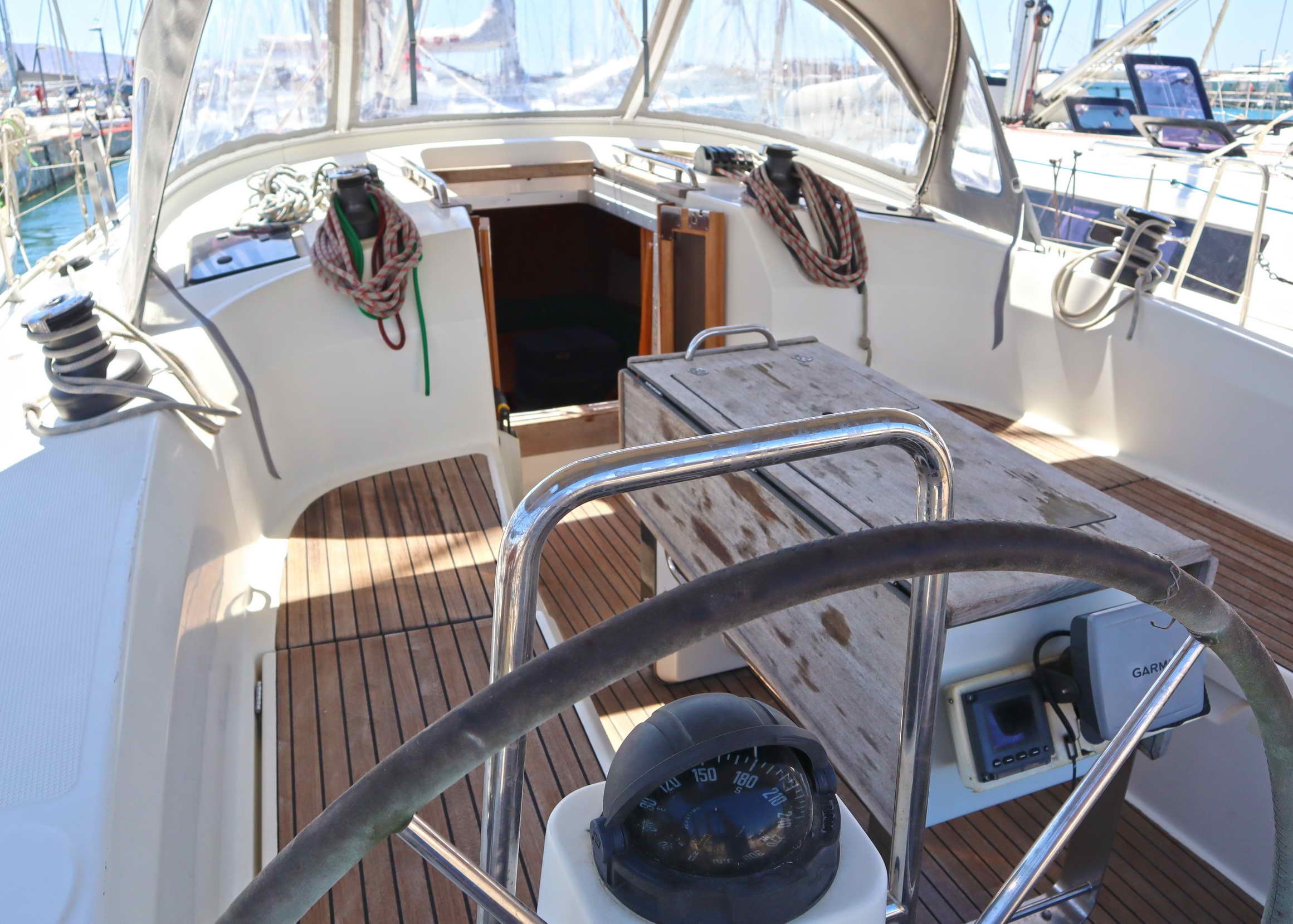 Bavaria Cruiser 40 (3 cab.) — photo 11