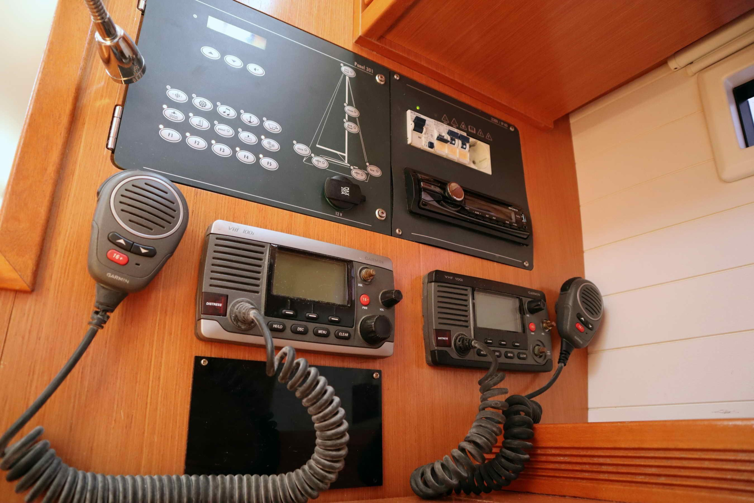 Bavaria Cruiser 40 (3 cab.) — photo 8