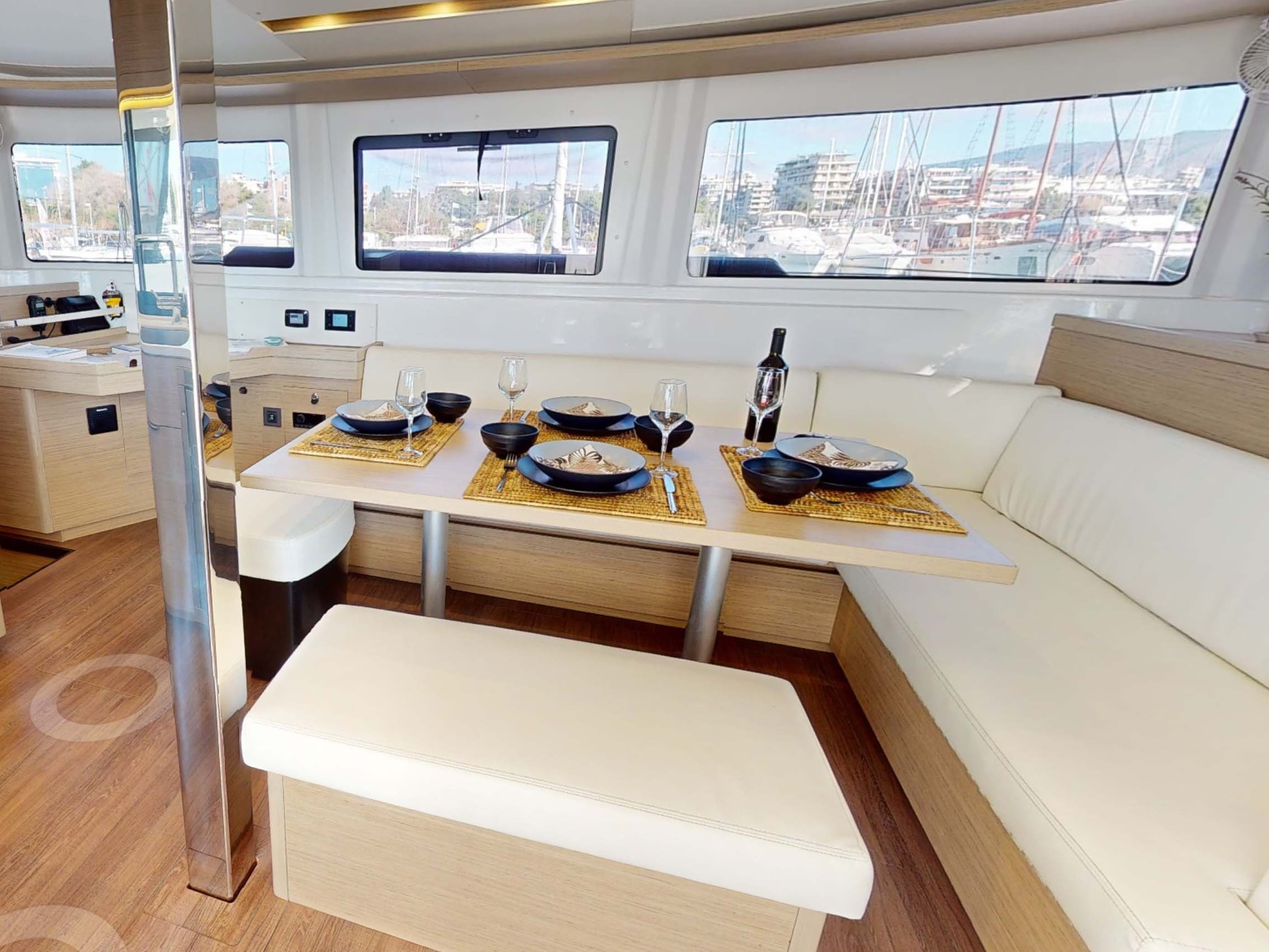 Lagoon 46 Fly (6 cab.) — photo 9