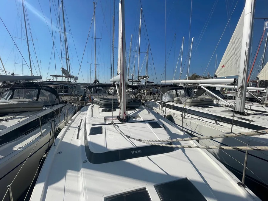 Bavaria C45 (3 cab.) — photo 16