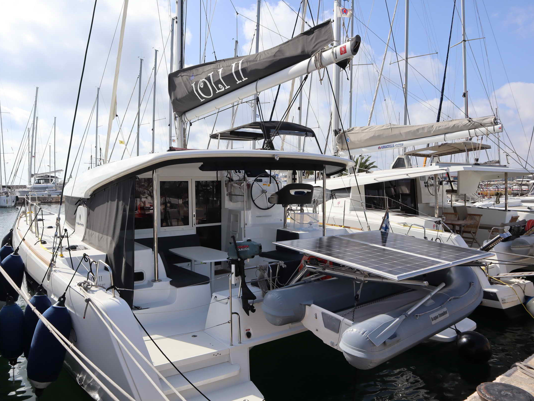 Lagoon 40 (4 cab.) — photo 1