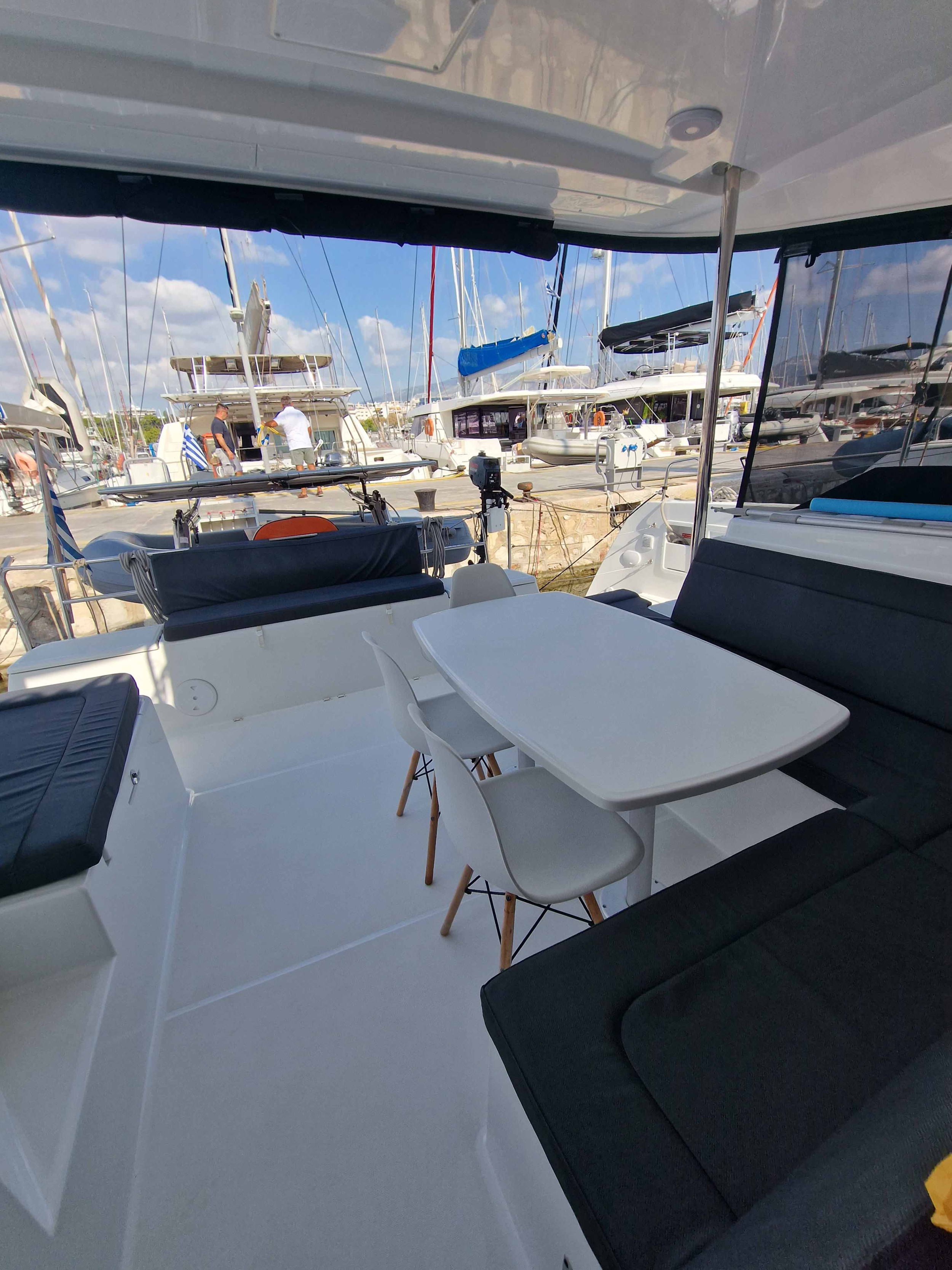 Lagoon 40 (4 cab.) — photo 4