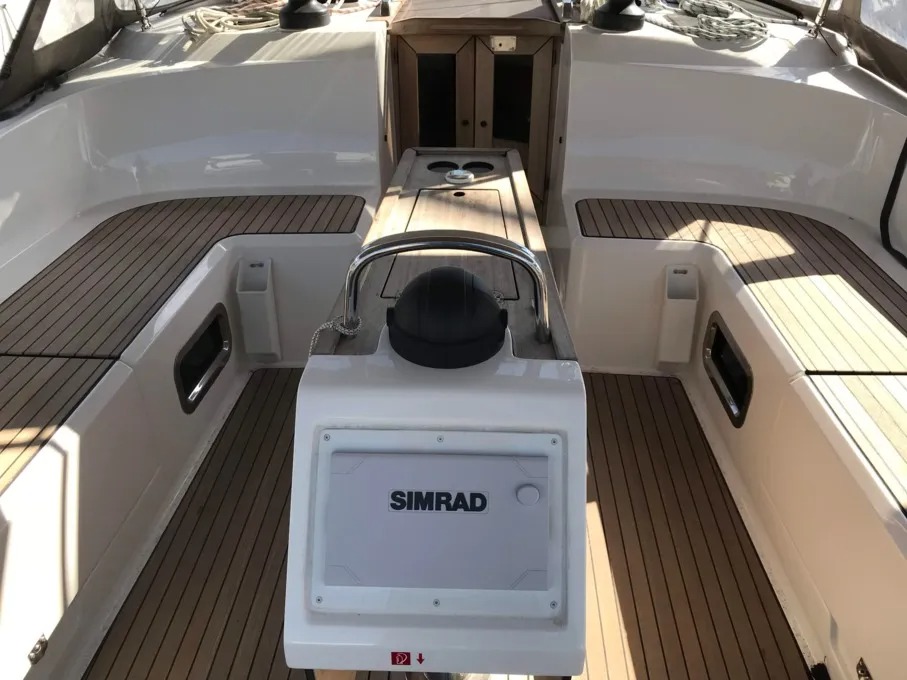 Bavaria Cruiser 51 (5 cab.) — photo 4