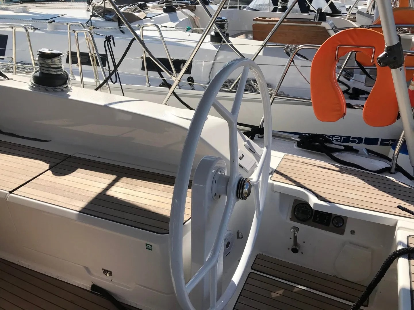 Bavaria Cruiser 51 (5 cab.) — photo 16