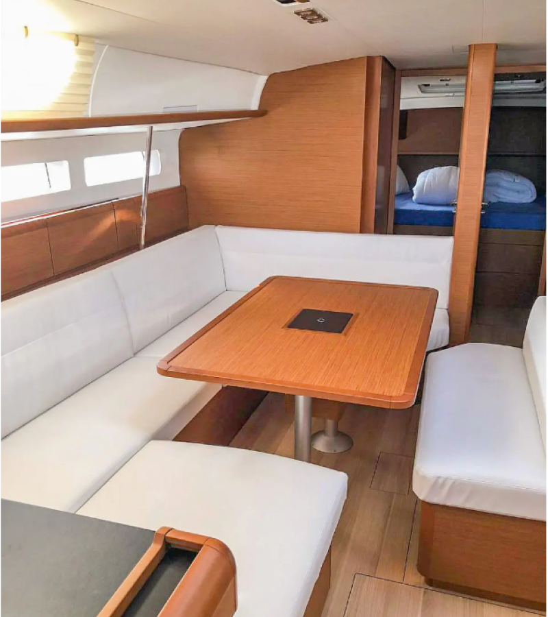 Sun Odyssey 519 — photo 11