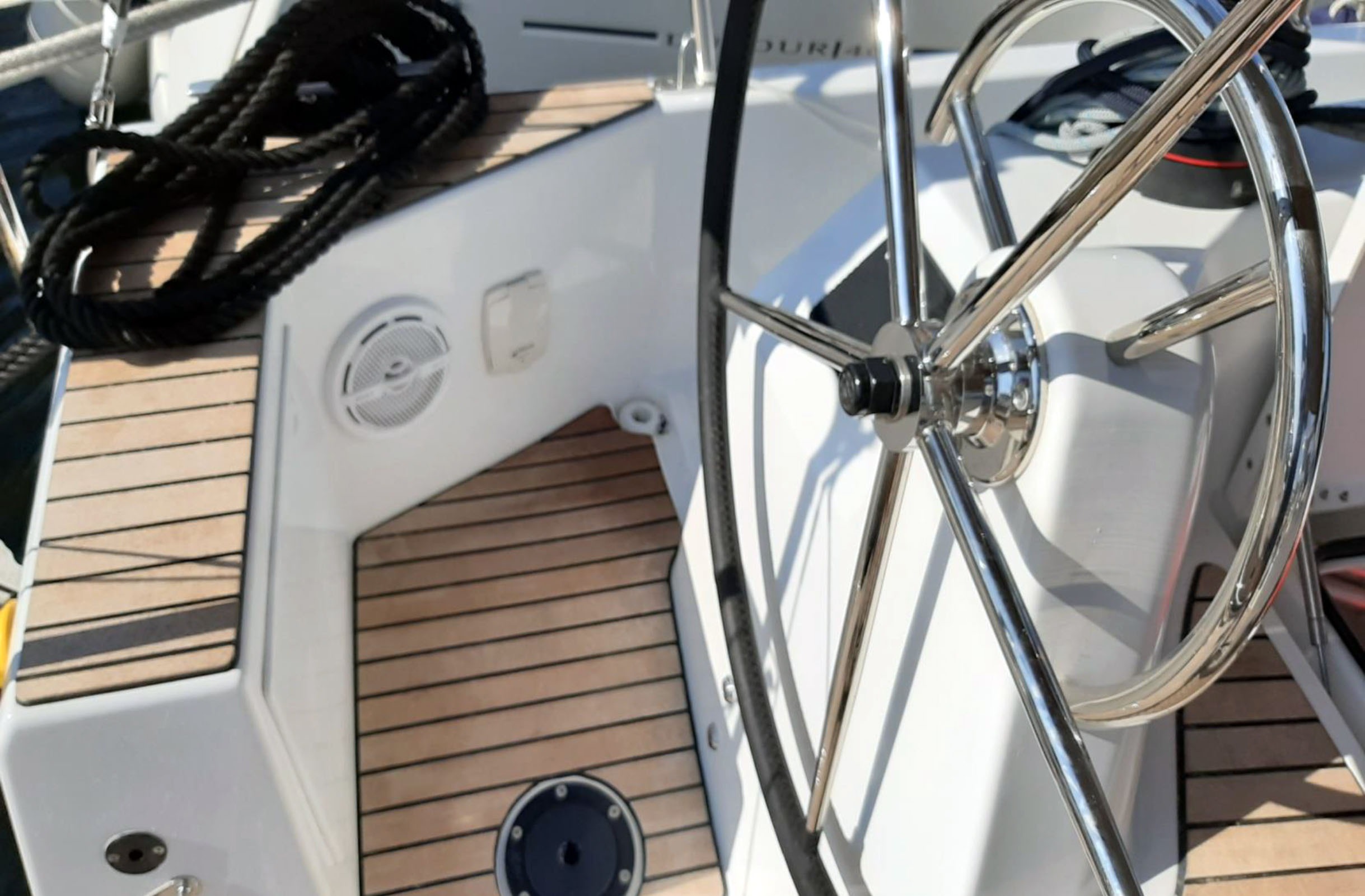 Sun Odyssey 410 (3 cab.) — photo 14