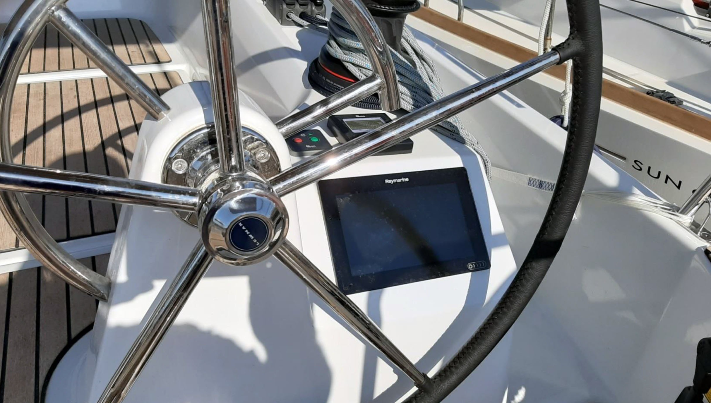 Sun Odyssey 410 (3 cab.) — photo 10