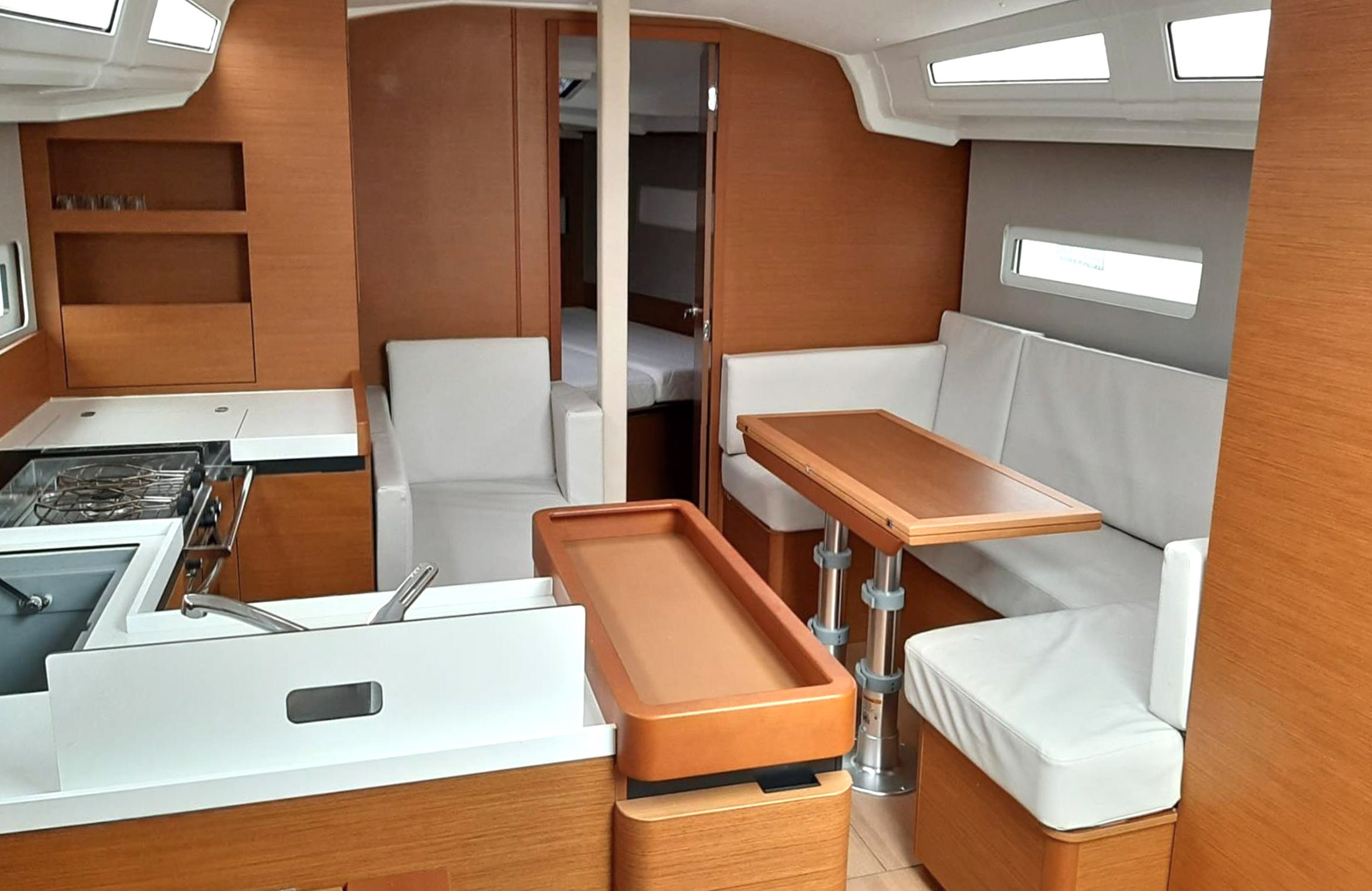 Sun Odyssey 410 (3 cab.) — photo 16