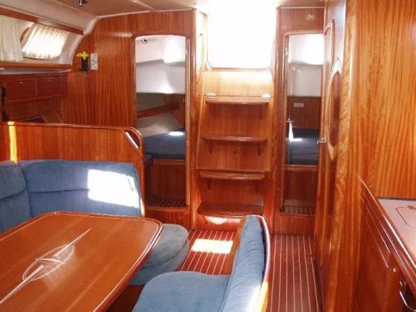 Bavaria 39 Cruiser (3 cab.) — photo 6