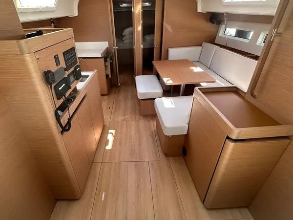 Sun Odyssey 490 — photo 11
