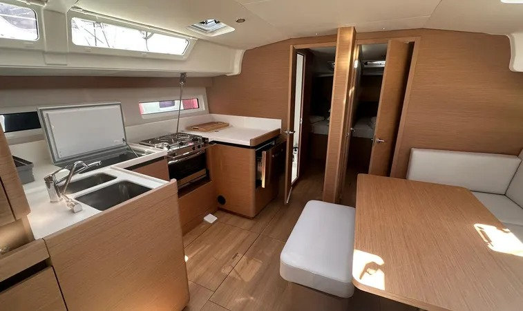 Sun Odyssey 490 — photo 10