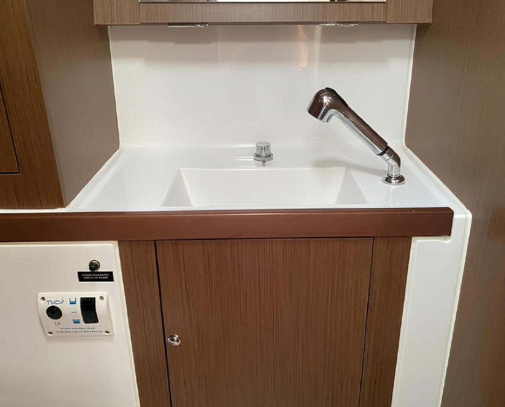 Oceanis 41.1 (3 cab.) — photo 9
