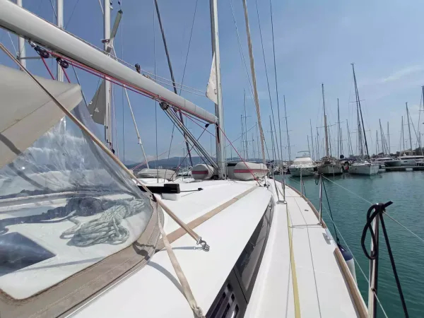 Sun Odyssey 439 (4 cab.) — photo 2