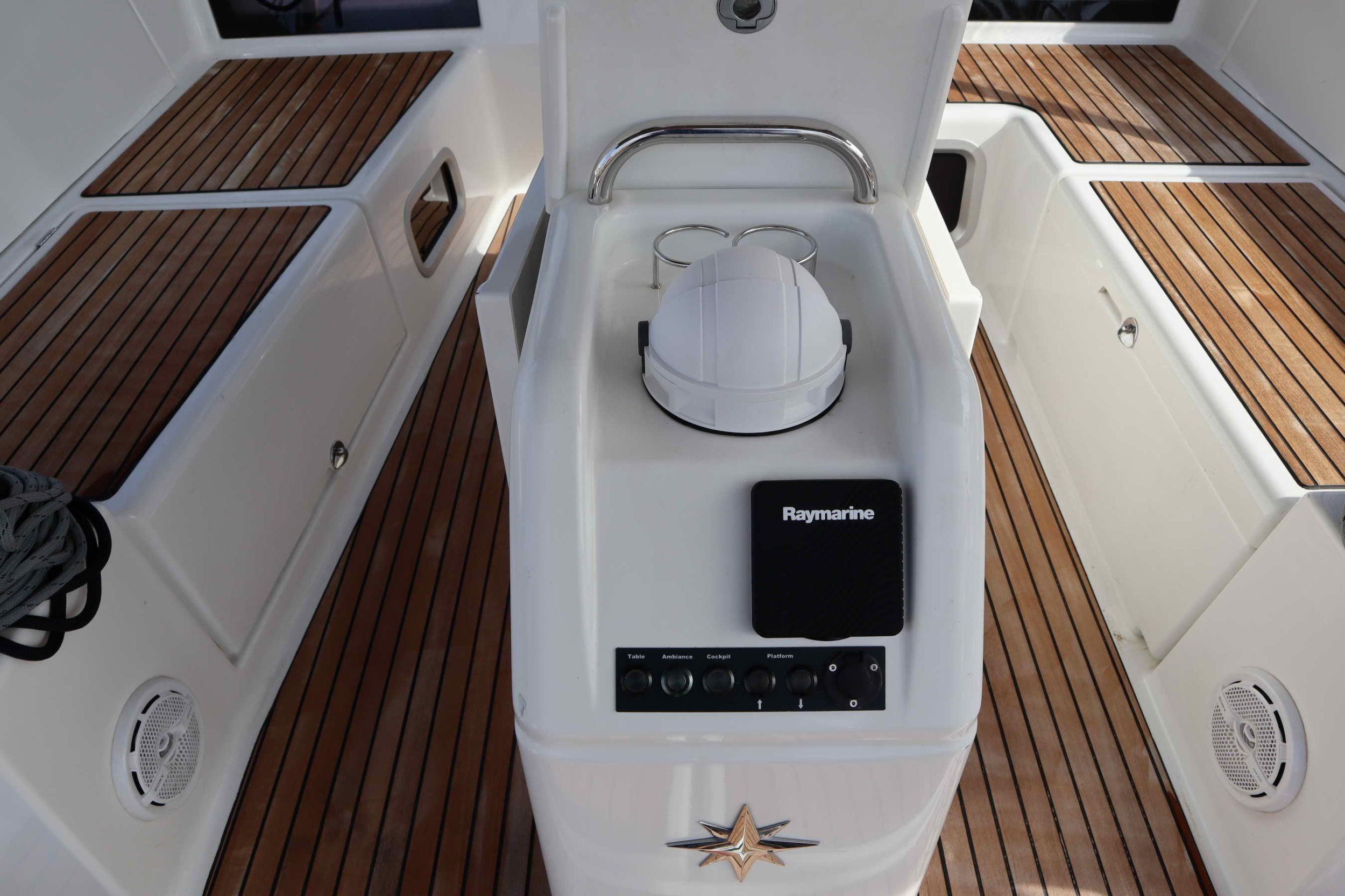 Sun Odyssey 440 (4 cab.) — photo 11