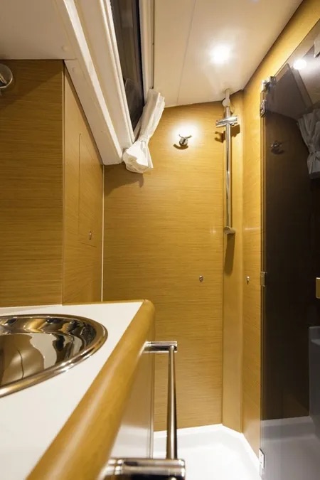 Sun Odyssey 409 (3 cab.) — photo 6