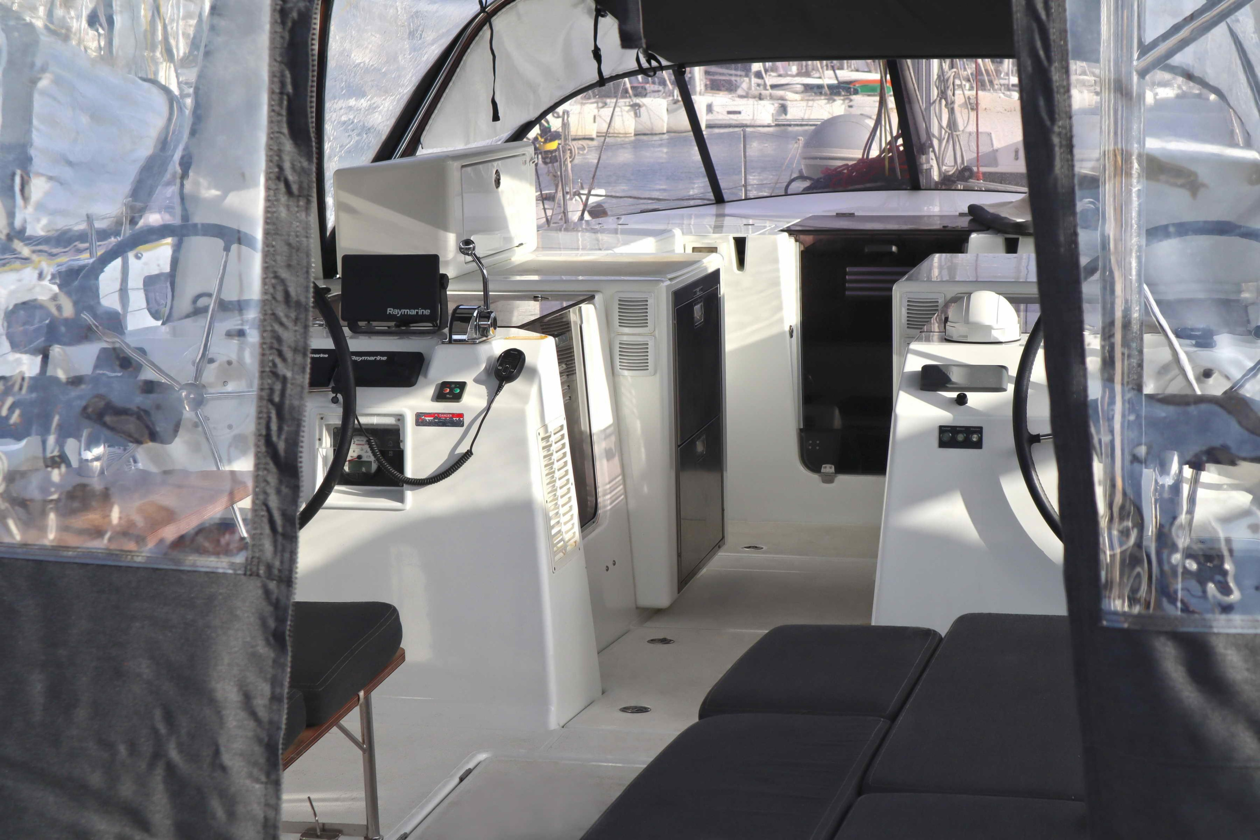 Sun Loft 47 (7 cab.) — photo 2