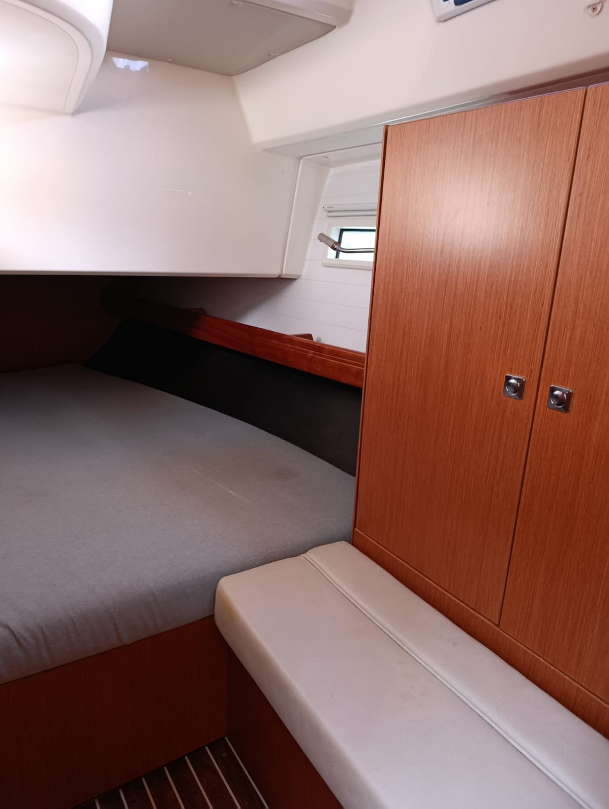 Bavaria 41 Cruiser — photo 33