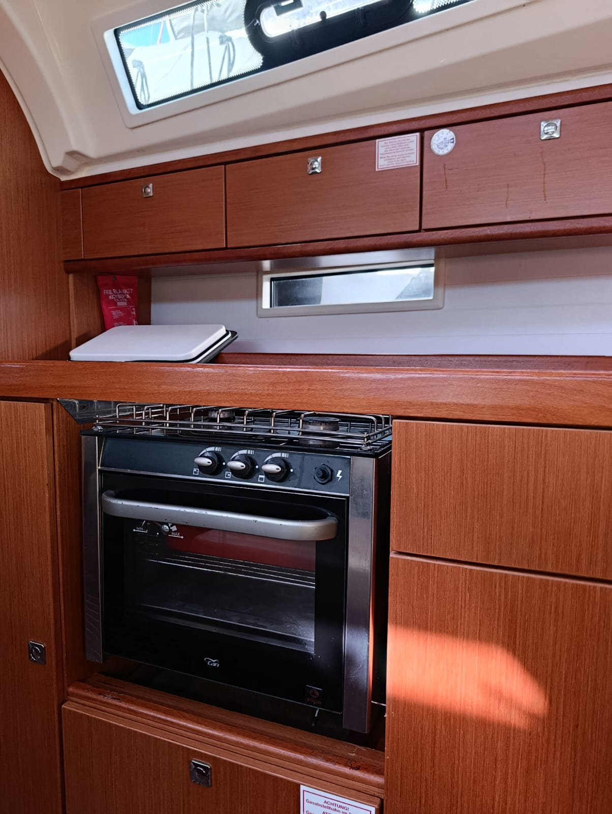 Bavaria 41 Cruiser — photo 32