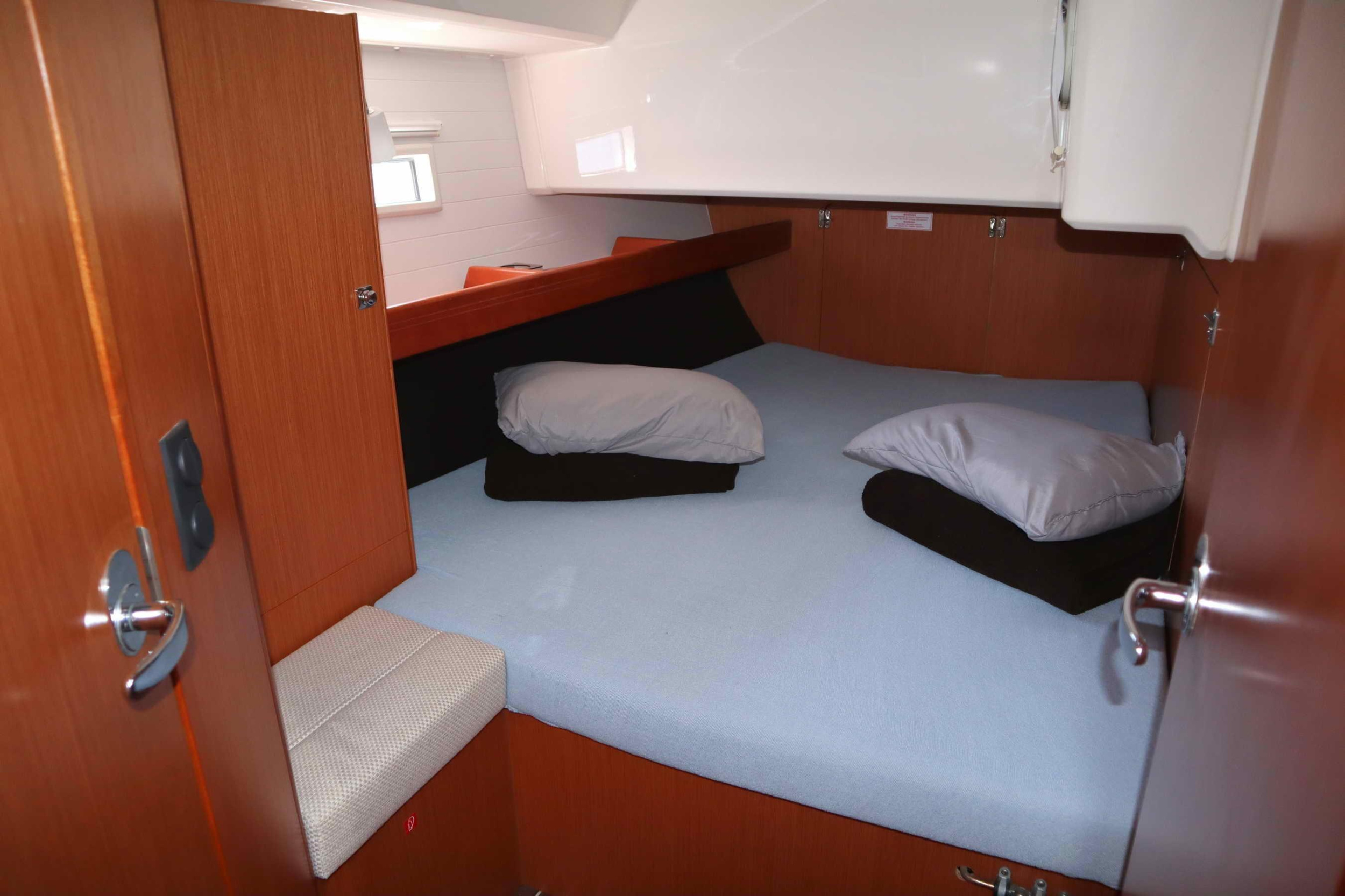 Bavaria Cruiser 46 (4 cab.) — photo 26