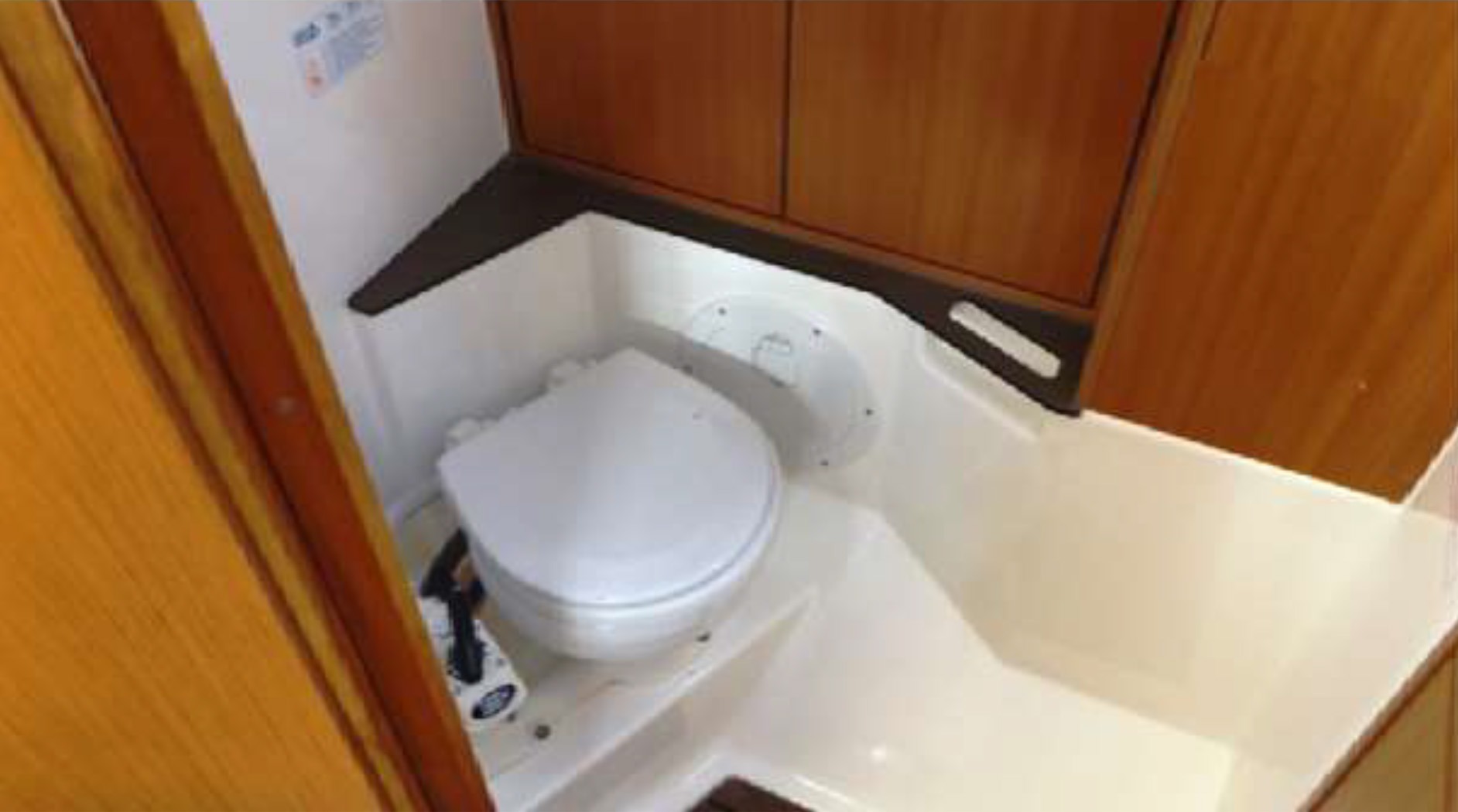 Bavaria Cruiser 36 (3 cab.) — photo 15