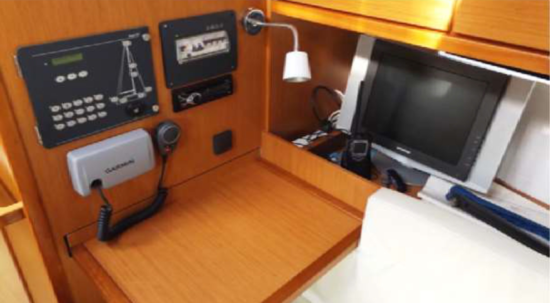 Bavaria Cruiser 36 (3 cab.) — photo 3